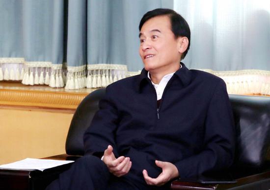 2017两会汽车，2017两会汽车，李书福两会