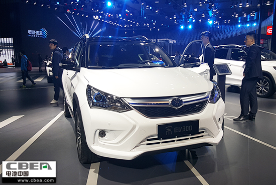 byd宋300ev.jpg