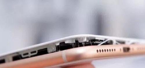 开卖不到一个月，iPhone 8已经“十连裂”，罪魁祸首是它？