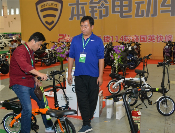 第二届海口新能源车展圆满闭幕，3.2万人次观展，现场成交4.5亿元