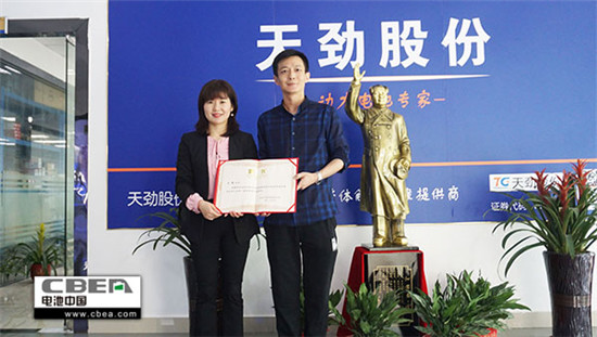 1531801183485068991.jpg 7427ea210a021a5564761e.jpg