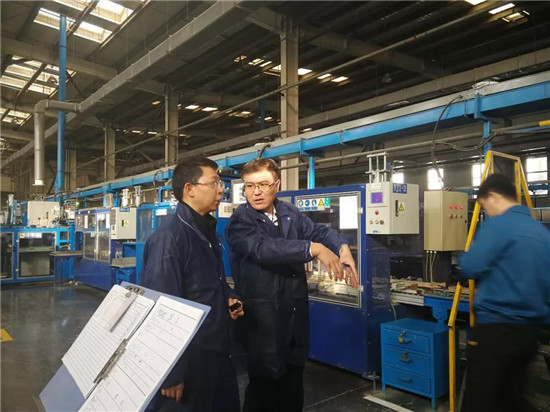 “电池王”中国动力 闯出军民融合发展新航道