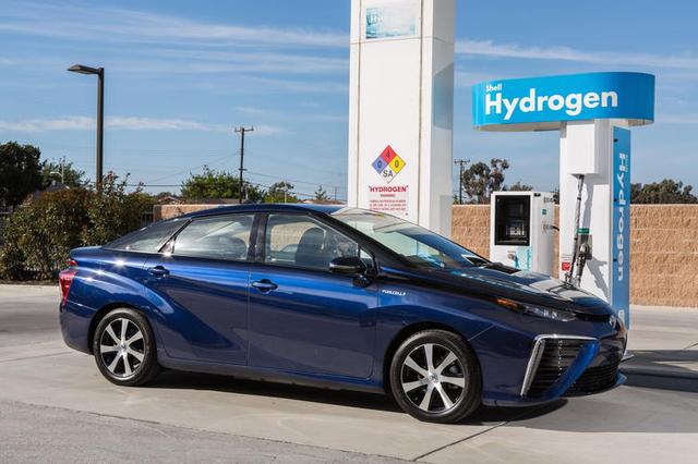 固态锂电池和氢燃料电池，究竟谁才是新能源汽车主流
