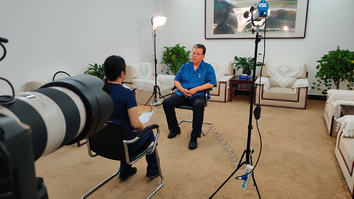 《洞见》节目组采访风帆有限责任公司董事长李勇