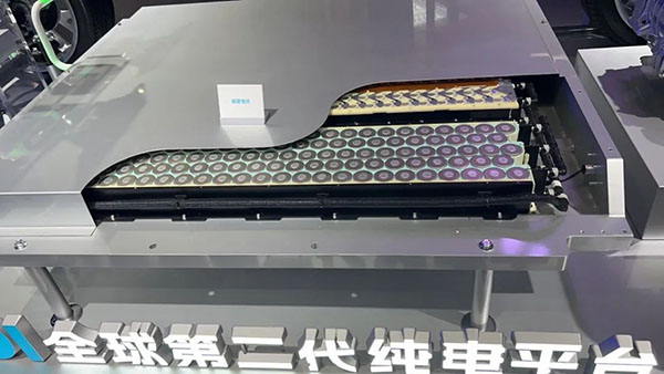上海车展现场花式“内卷” A0级将成为下一个增长点