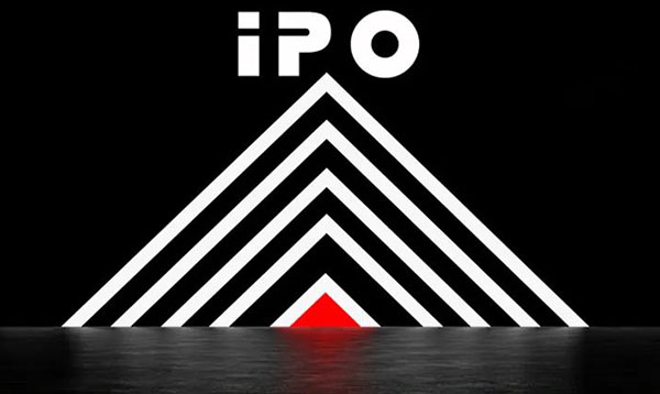 4680圆柱电池蓄势待发 逸飞激光先发优势确立高成长属性 4680圆柱电池蓄势待发 逸飞激光先发优势确立高成长属性