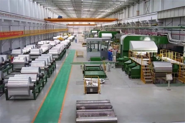 电池铝箔年产能将达8万吨,神火新材稳产产品薄至9μm 电池铝箔年产能将达8万吨,神火新材稳产产品薄至9μm