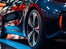 新能源汽车价格战烽烟再起，动力电池市场需求趋涨！