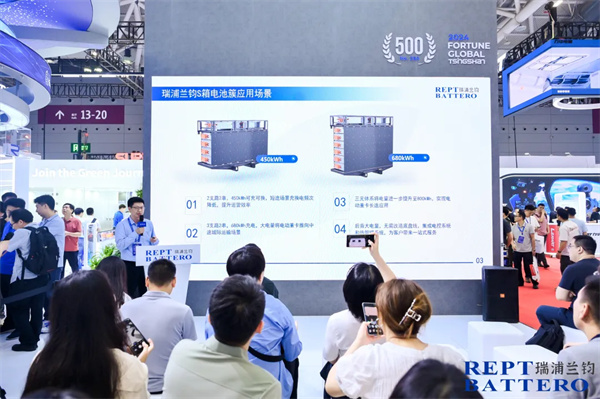 破局 eVTOL 电池难题 瑞浦兰钧推出问顶 ®50Ah三元电池