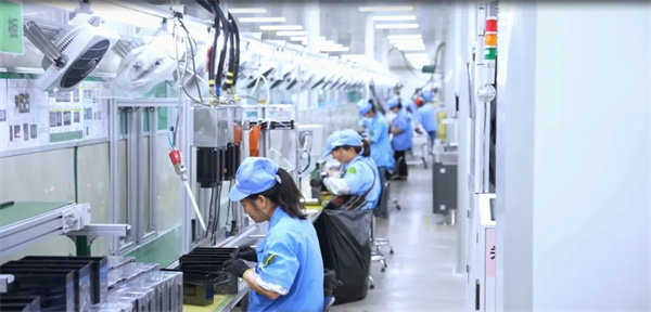 超威钠电新品全球首发