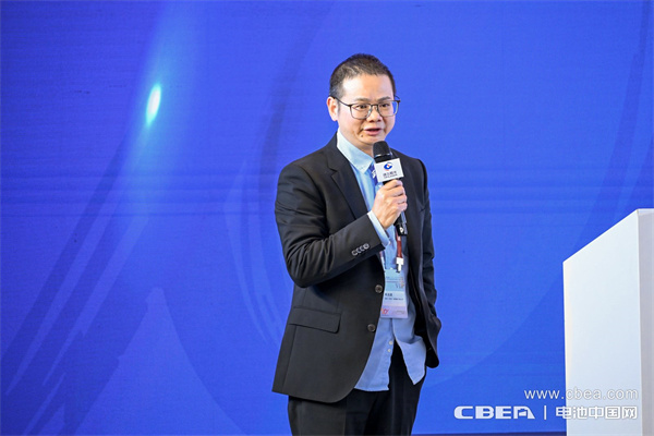 高比能电池攻坚战！CBIS2025先进电池创新发展论坛在沪举办