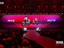 小牛新品重磅发布！高端电摩全系搭载星恒微刀高导电池