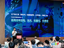 名场面齐聚CIBF | 大小宁王“同框”锚定电池技术风向标